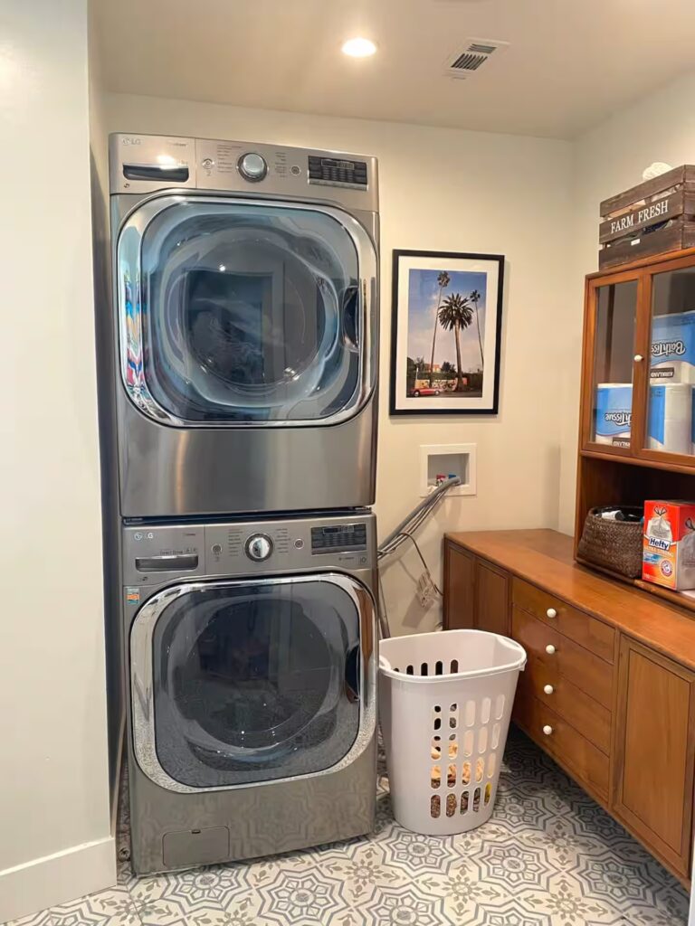 0ef843a0-499b-4c8b-9226-aa3063f3f6cf